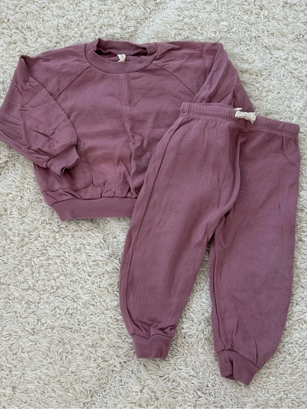 Quincy Mae Mulberry Pocket Sweatshirt and Pants Set